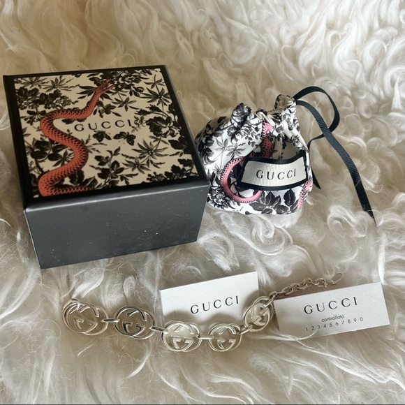 Gucci Britt GG Logo Silver Bracelet*NWB - Picture 6 of 8
